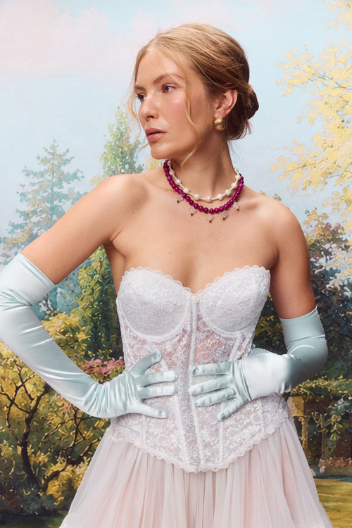 Moonmilk Necklace