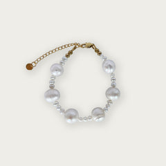 Moonmilk Bracelet